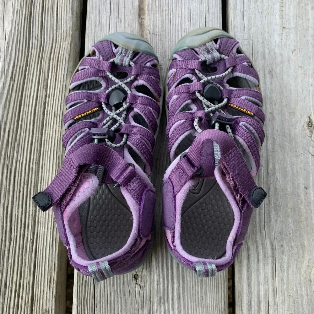KEEN Kids Newport H2 Waterproof Sandals Purple Size 13 Girls Outdoor Play Creek
